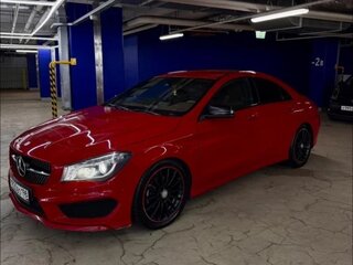 2013 Mercedes-Benz CLA 200 I (C117, X117), красный, 1850000 рублей, вид 2