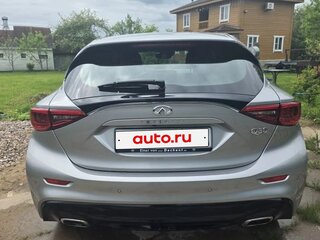 2018 Infiniti Q30, серебристый, 2200000 рублей, вид 3