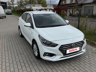 2018 Hyundai Solaris II, белый, 1350000 рублей, вид 3