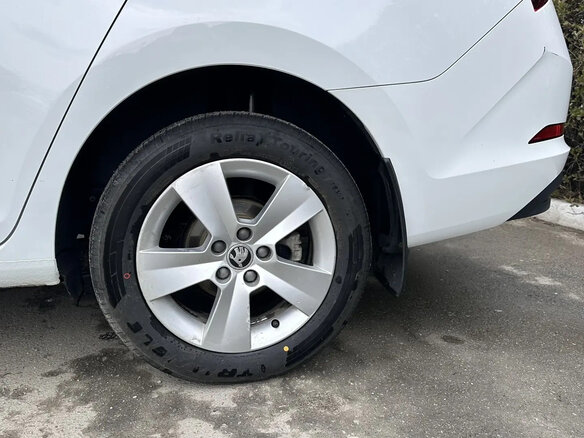 2021 Skoda Rapid II, белый, 1400000 рублей - вид 19