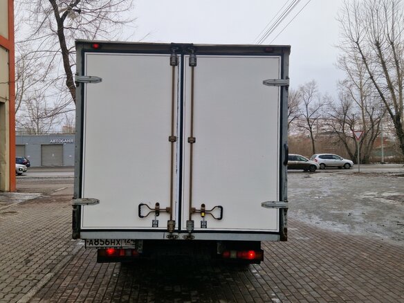 2013 ГАЗ ГАЗель (3302), белый, 850000 рублей - вид 4