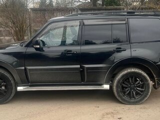 2012 Mitsubishi Pajero IV Рестайлинг 1, чёрный, 2050000 рублей, вид 5