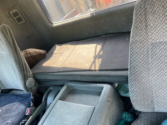 1996 Fuso (Mitsubishi) Canter, белый, 1950000 рублей - вид 15
