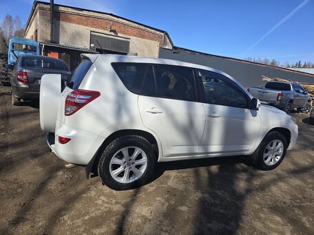 2012 Toyota RAV4 III (XA30) Рестайлинг, белый, 1300000 рублей, вид 2