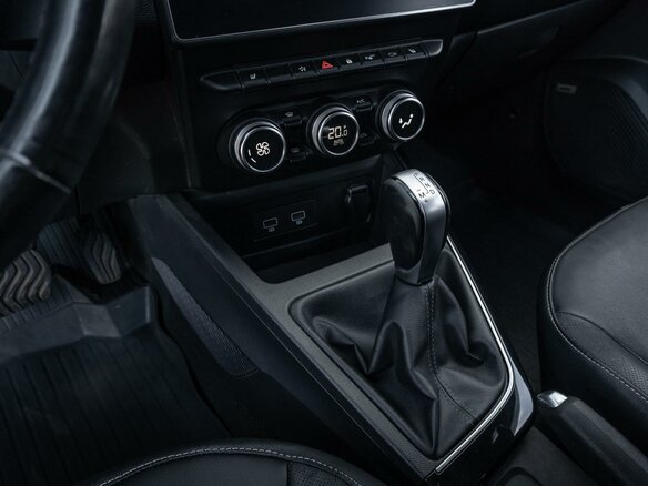 2019 Renault Arkana I, красный, 1390000 рублей - вид 22