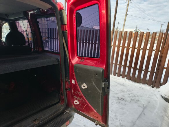 2011 Fiat Doblo I Рестайлинг, пурпурный, 420000 рублей - вид 8