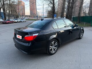 2005 BMW 5 серии 525i V (E60/E61), чёрный, 850000 рублей, вид 3