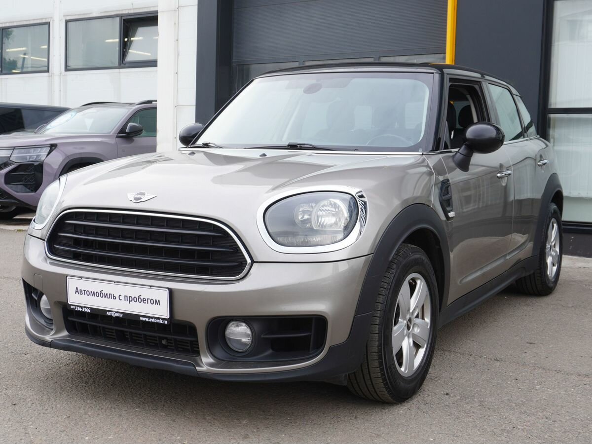 Открыть фотографии: Mini Countryman II