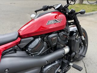 2025 Harley-Davidson Sportster S, красный, 1550000 рублей, вид 4