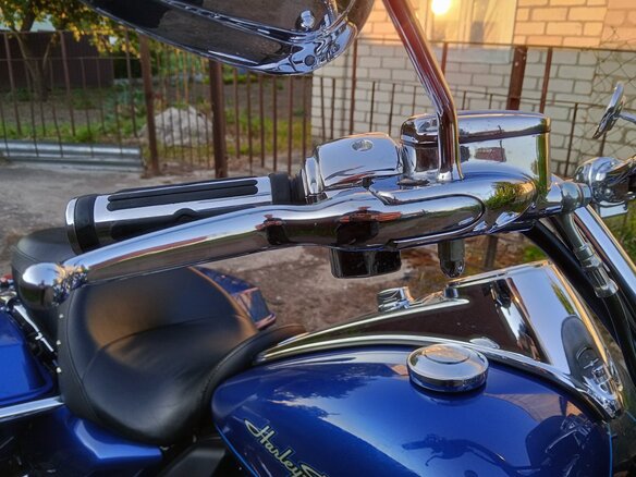 2010 Harley-Davidson Road King, синий, 1250000 рублей - вид 20