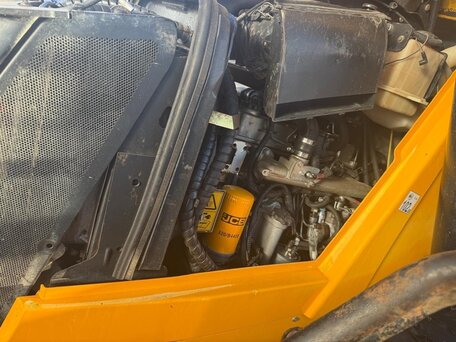 2013 JCB 4CX, 6150000 рублей, вид 3