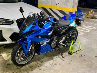 2023 Suzuki GSX-8R, синий, 910000 рублей, вид 1