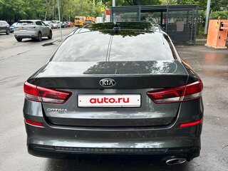2019 Kia Optima IV Рестайлинг, серый, 1950000 рублей, вид 5
