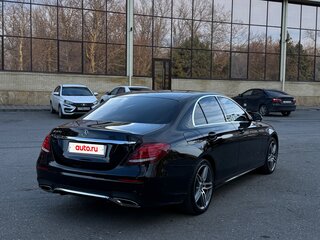 2019 Mercedes-Benz E-Класс 200 V (W213, S213, C238), чёрный, 3090000 рублей, вид 3
