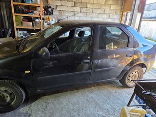 2011 Renault Logan I Рестайлинг, чёрный, 300000 рублей, вид 3