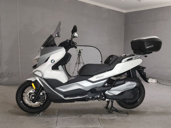 2022 BMW C 400 GT, белый, 650000 рублей - вид 1