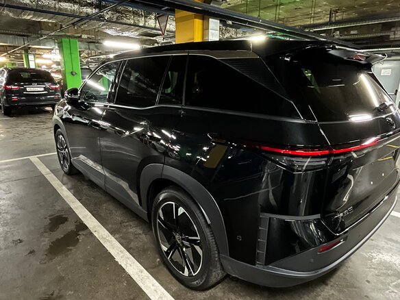 2026 Toyota bZ3X 58.3 kWh, чёрный - вид 8