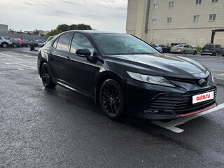 2022 Toyota Camry VIII (XV70) Рестайлинг, чёрный, 2990000 рублей, вид 3