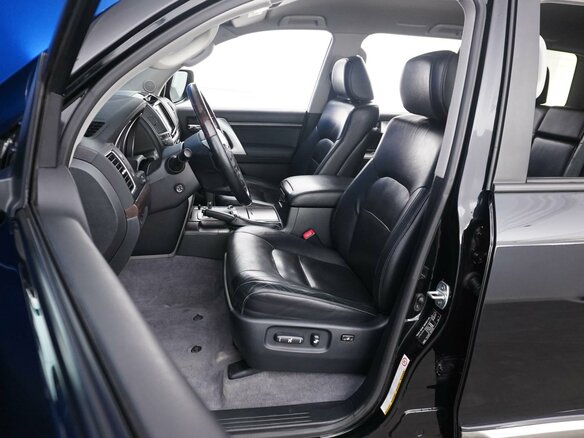 2013 Toyota Land Cruiser 200 Series Рестайлинг 1, чёрный, 4577088 рублей - вид 9
