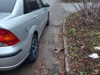 2005 Ford Focus I Рестайлинг, серебристый, 400000 рублей, вид 3