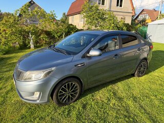 2013 Kia Rio 5-speed III, голубой, 695000 рублей, вид 1