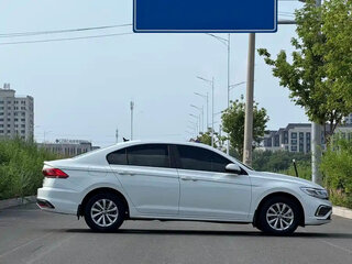 2022 Volkswagen Bora IV (China Market) Рестайлинг, белый, 1165000 рублей, вид 4