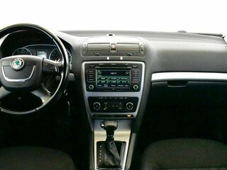 2012 Skoda Octavia II (A5) Рестайлинг, чёрный, 780000 рублей, вид 5