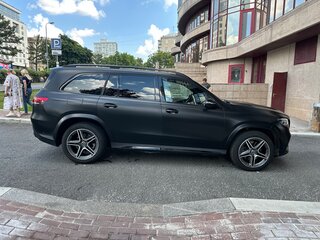 2021 Mercedes-Benz GLS 400 d II (X167), чёрный, 8000000 рублей, вид 4