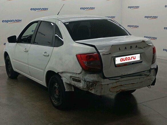 2023 Lada (ВАЗ) Granta I Рестайлинг, белый, 414248 рублей - вид 3