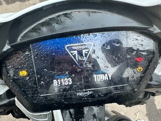 2019 Triumph Street Triple, белый, 750000 рублей, вид 5