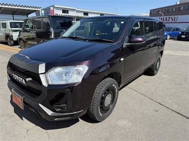 Открыть фотографии: Toyota Probox I Рестайлинг