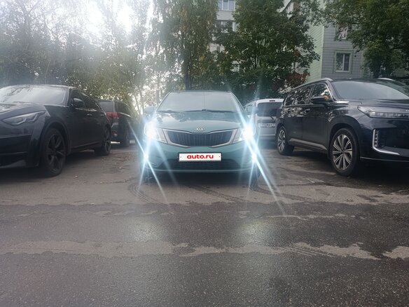 2012 Kia Rio III, зелёный, 600000 рублей - вид 8