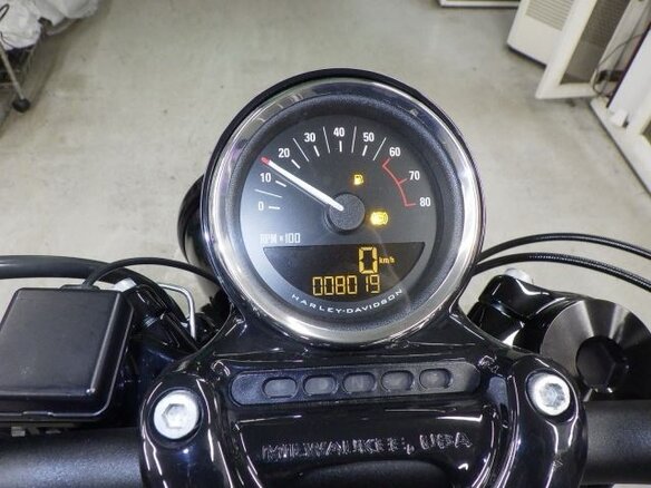 2017 Harley-Davidson XL1200, серебристый, 1076000 рублей - вид 7