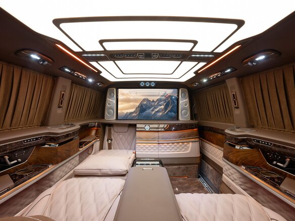 2026 Mercedes-Benz V-Класс Extra Long 300 d экстра длинный III (W447) Рестайлинг 2, чёрный, 54900000 рублей - вид 5