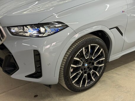 2025 BMW X6 40i III (G06) Рестайлинг, серый, 15900000 рублей, вид 2