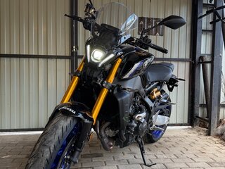 2021 Yamaha MT-09 (FZ-09), чёрный, 1100000 рублей, вид 1