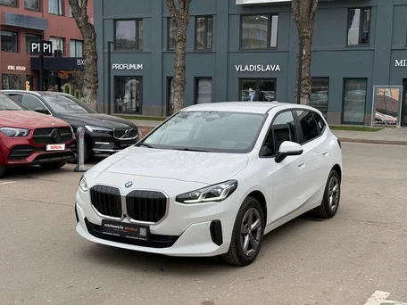 2023 BMW 2 серии Active Tourer 218d U06, белый, 2840000 рублей, вид 1