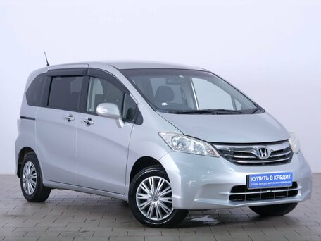 Honda Freed I Рестайлинг