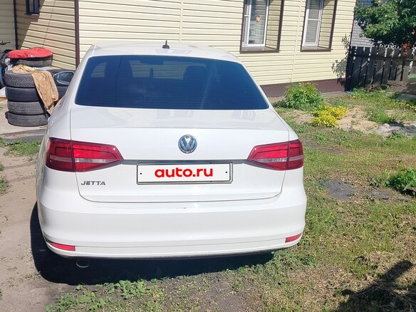 2015 Volkswagen Jetta VI Рестайлинг, белый, 890000 рублей - вид 3