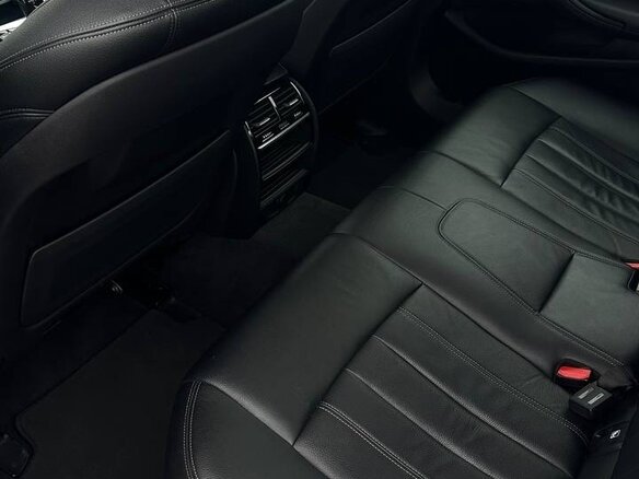 2018 BMW 5 серии 525d VII (G30/G31/G38), чёрный, 2400000 рублей - вид 9