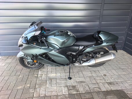 2025 Suzuki GSX 1300 R Hayabusa, зелёный, 2000000 рублей, вид 2