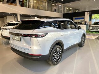 2026 Omoda C7, серебристый, 3202000 рублей, вид 4