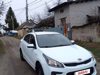 2019 Kia Rio IV, белый, 1200000 рублей, вид 3