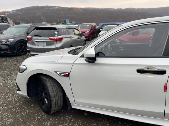 2021 Honda Civic XI, белый, 2100000 рублей - вид 4