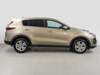 2017 Kia Sportage IV, коричневый, 1515000 рублей, вид 4