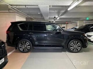 2025 Lexus LX 600 IV, чёрный, 21172000 рублей, вид 3