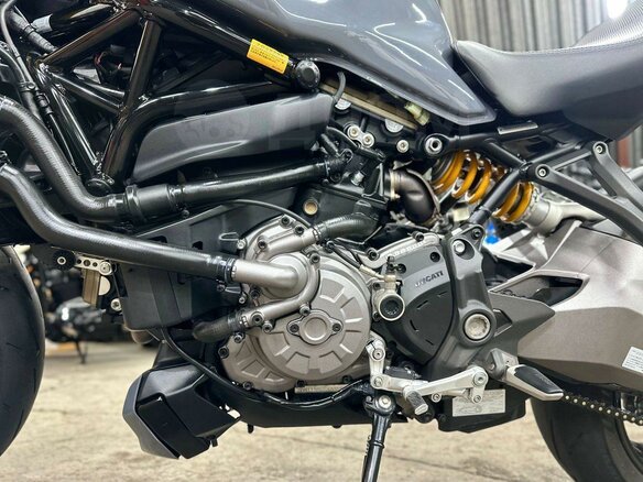 2017 Ducati Monster 1200, серый, 1220000 рублей - вид 21