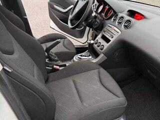 2012 Peugeot 308 I Рестайлинг, белый, 475000 рублей, вид 4