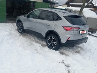 2022 Ford Escape IV, серебристый, 1285000 рублей, вид 4