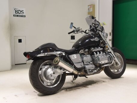 1996 Honda Valkyrie 1500, чёрный, 355000 рублей, вид 5